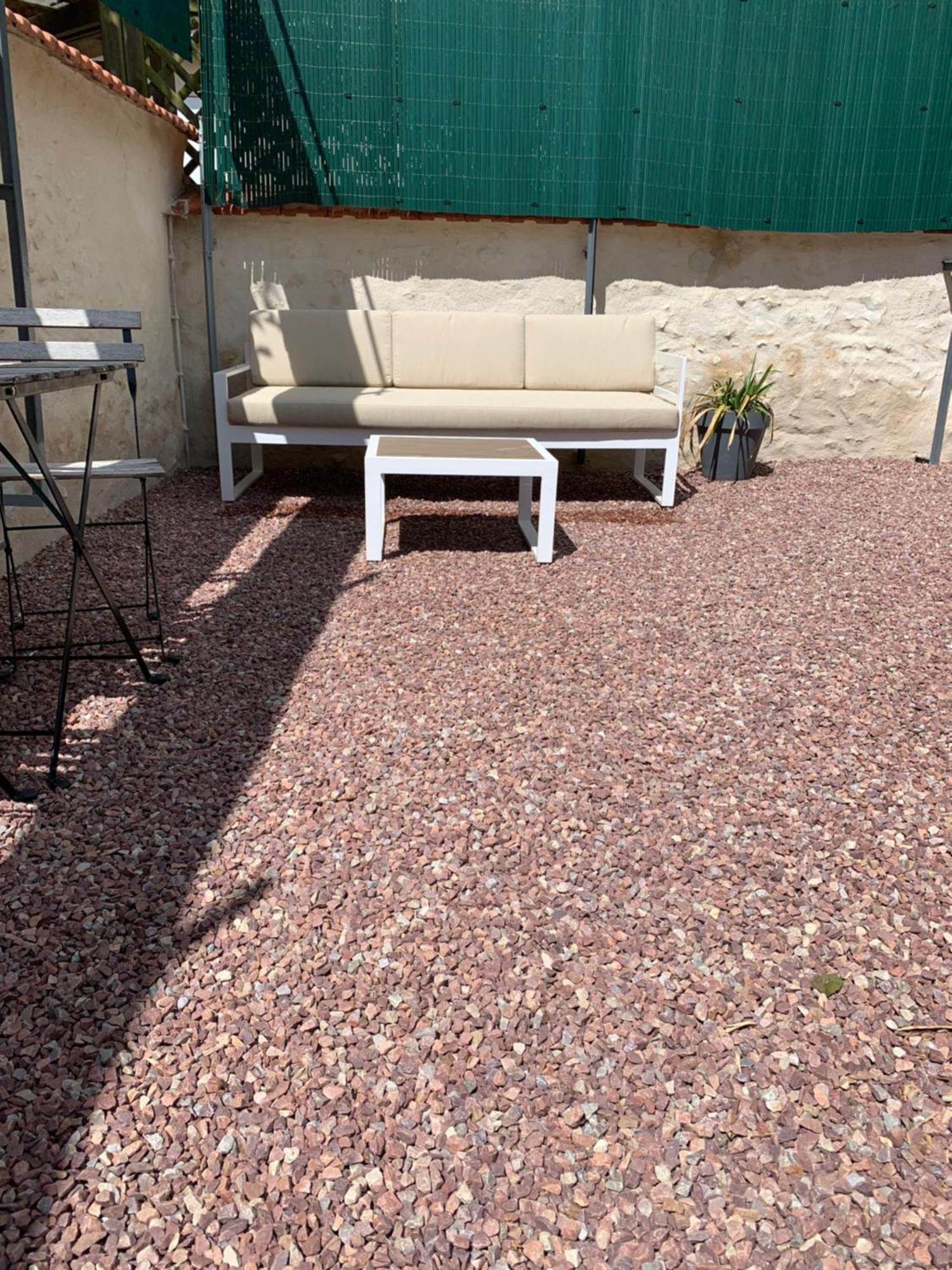 Le Carre Courtois Apartment Luisant Екстериор снимка